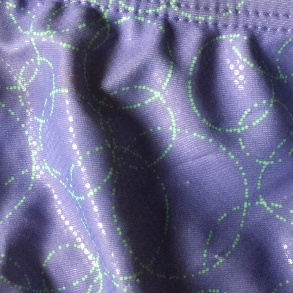 Two piece Little Mermaid swimsuit - Picture 5 of 6